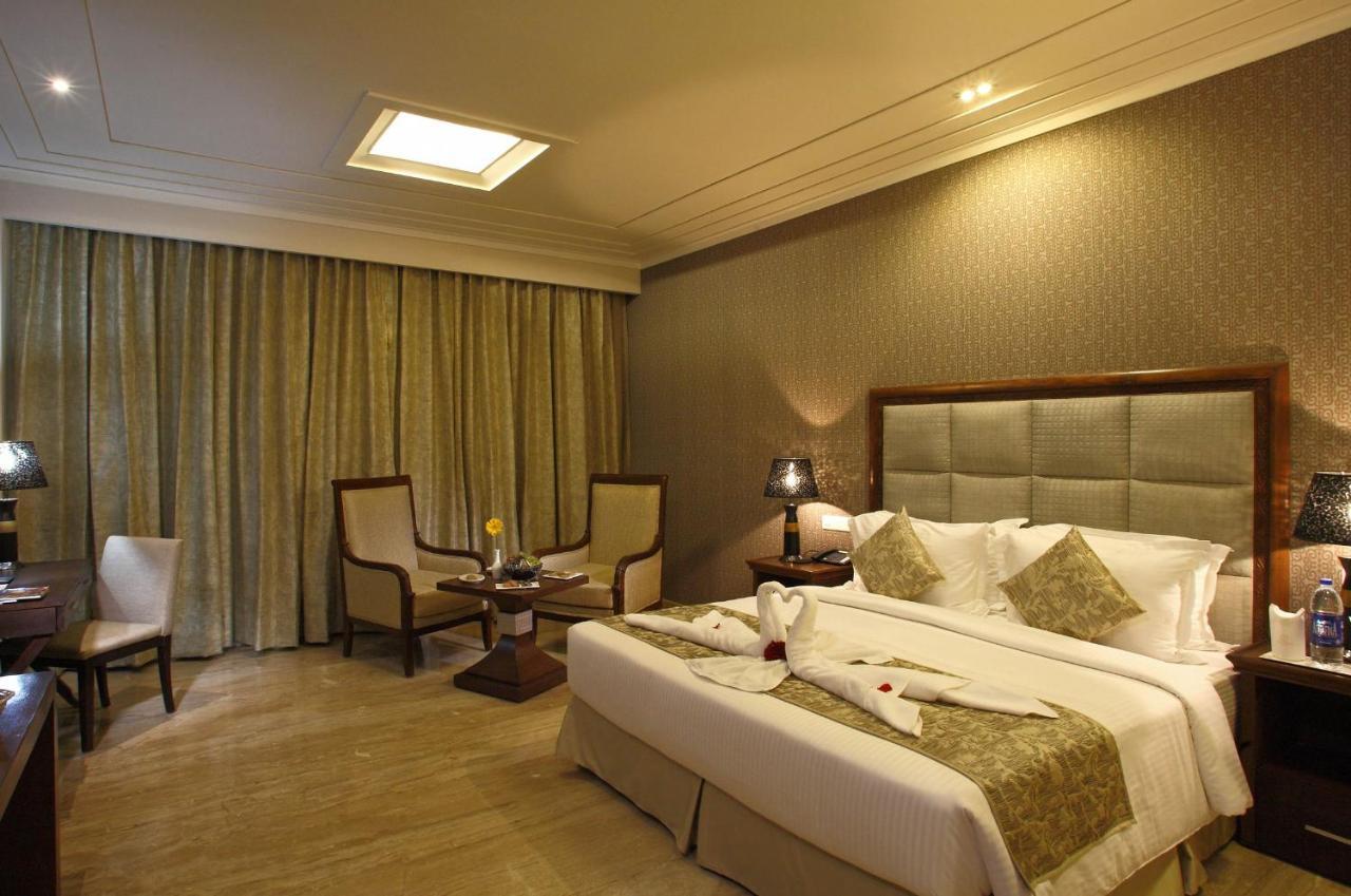Hotel Godwin Haridwār Extérieur photo