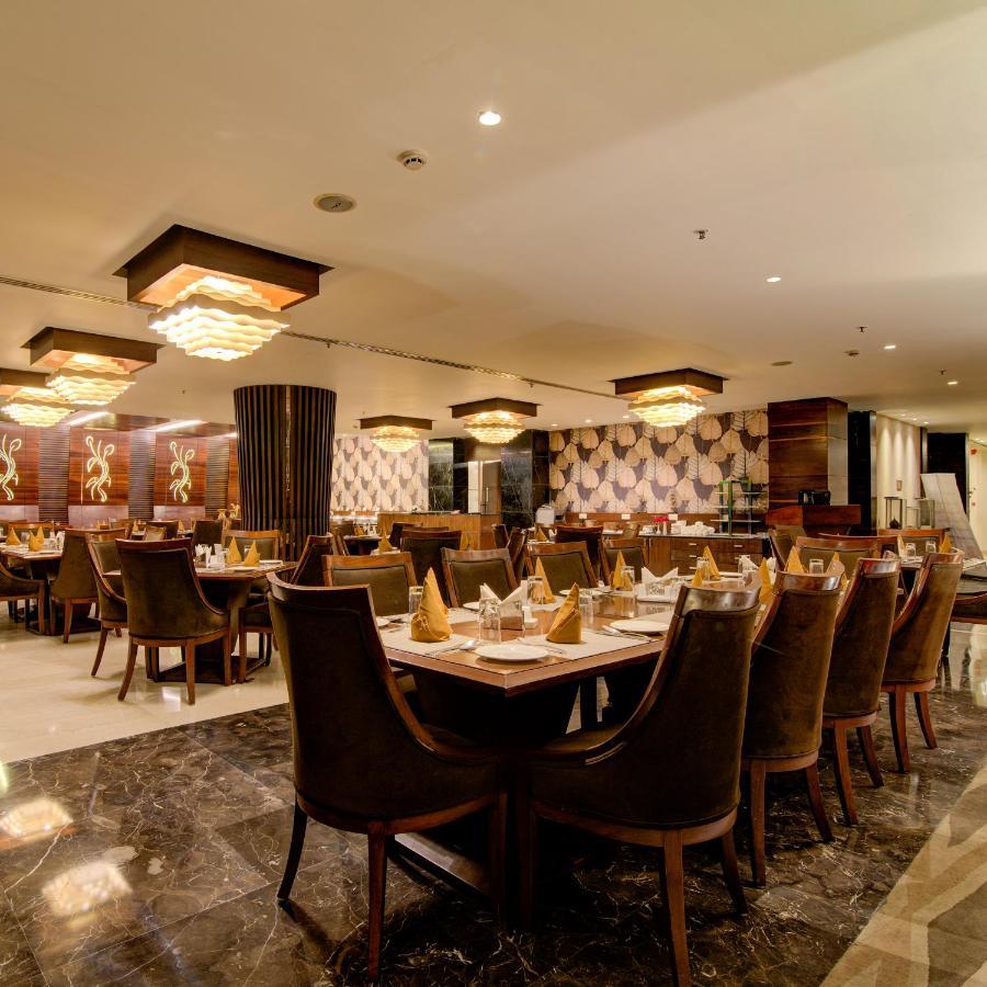 Hotel Godwin Haridwār Extérieur photo
