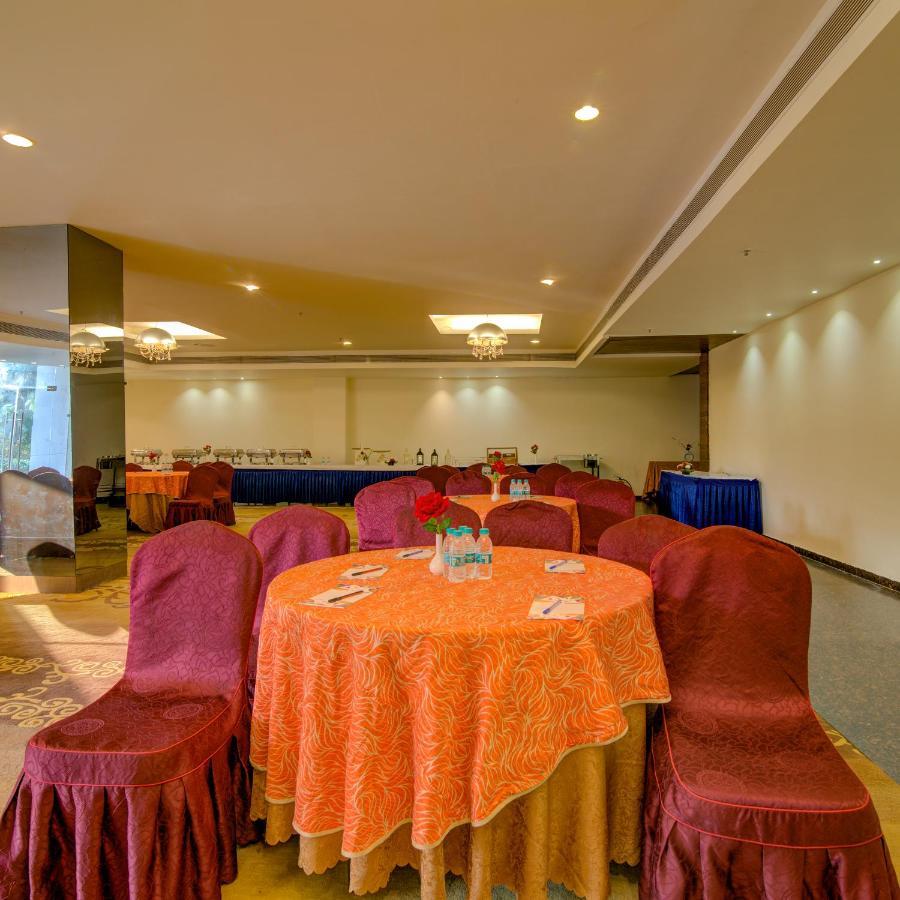 Hotel Godwin Haridwār Extérieur photo