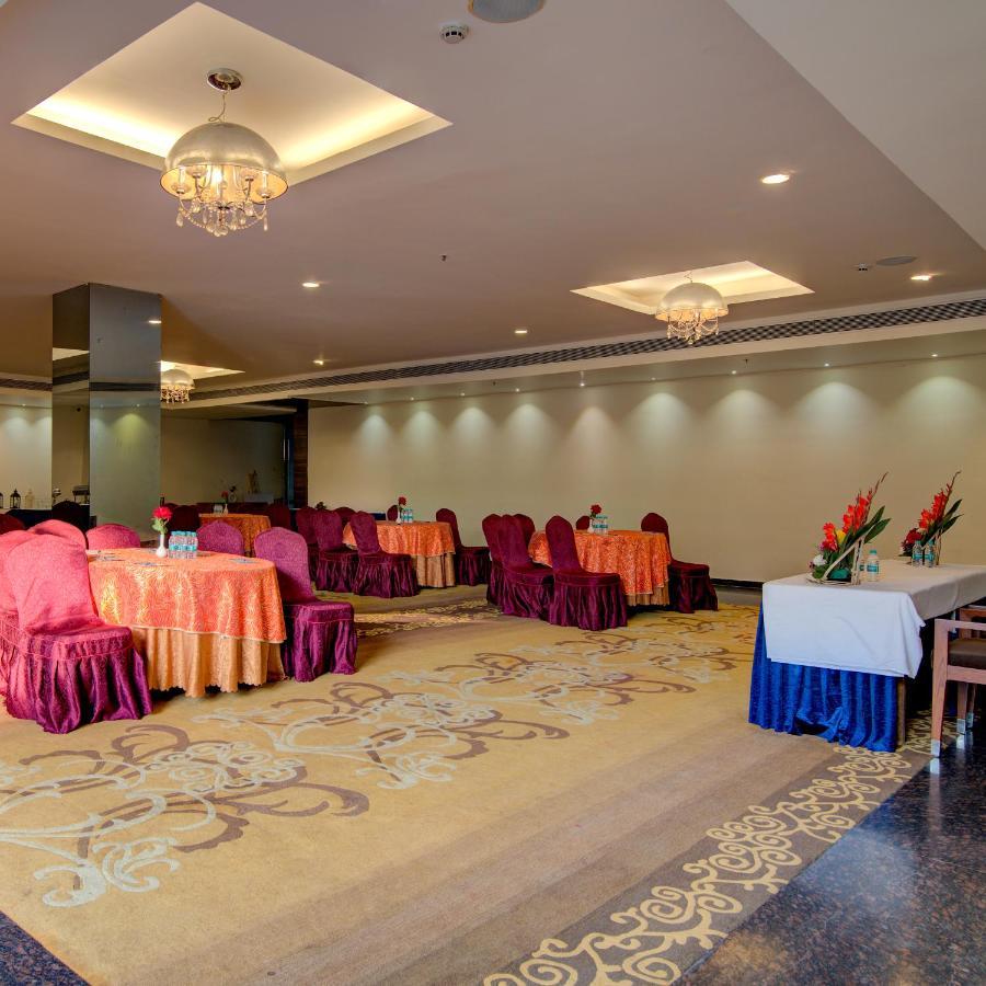 Hotel Godwin Haridwār Extérieur photo