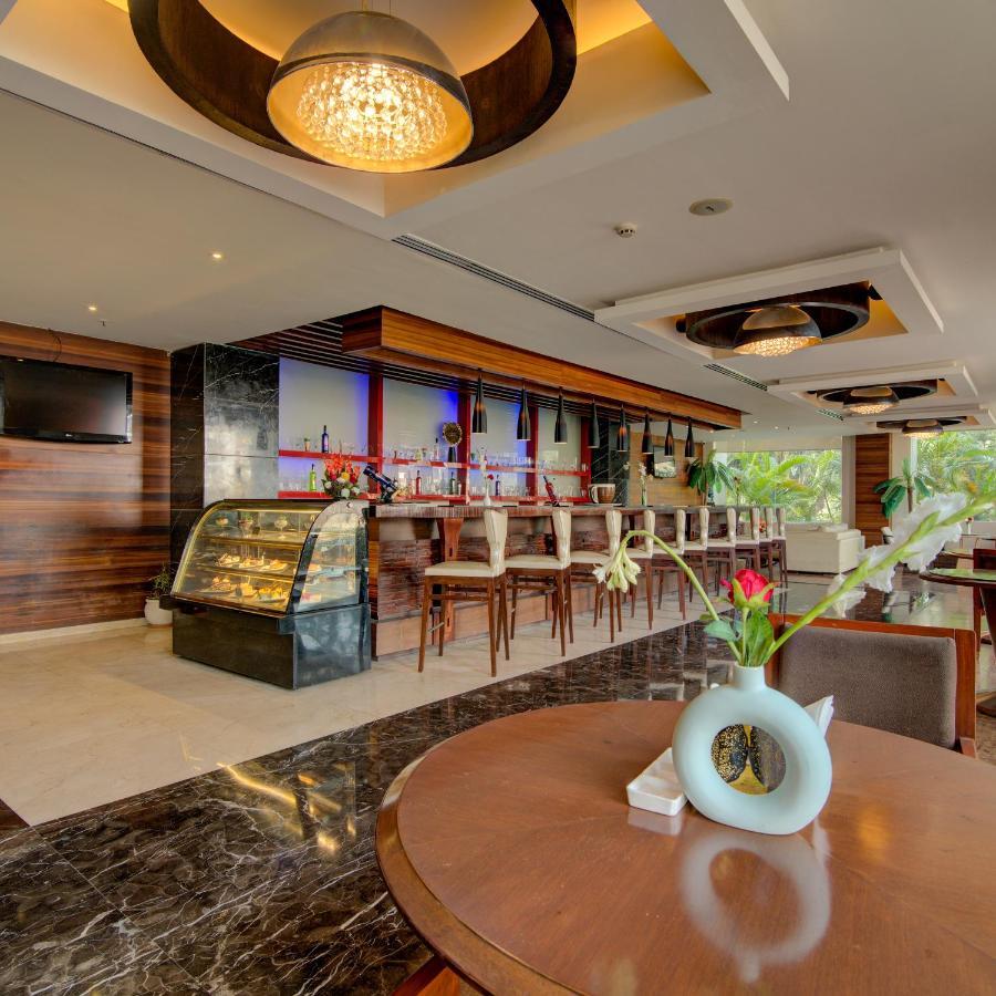 Hotel Godwin Haridwār Extérieur photo