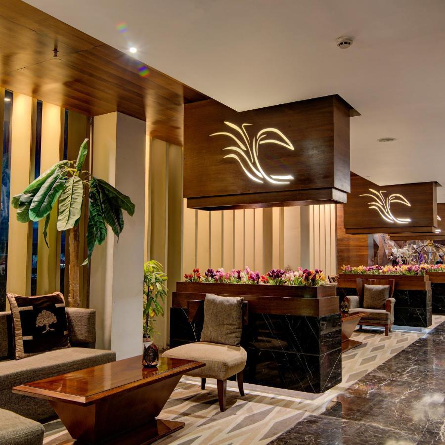 Hotel Godwin Haridwār Extérieur photo