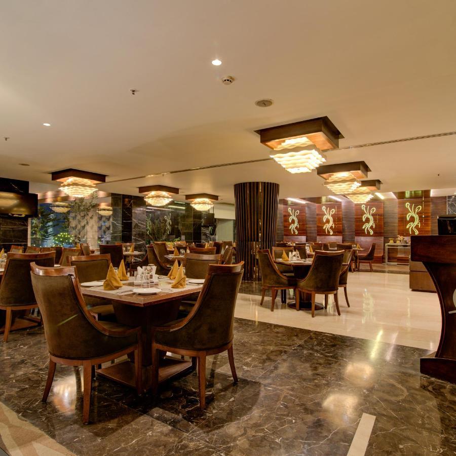 Hotel Godwin Haridwār Extérieur photo