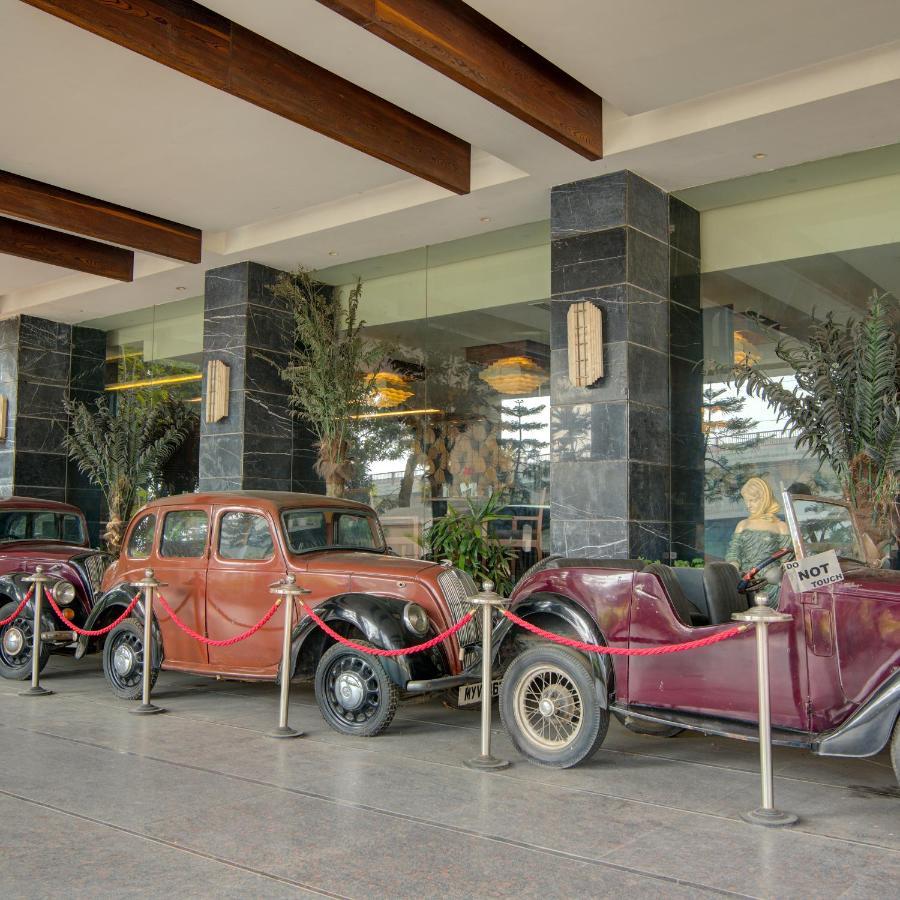 Hotel Godwin Haridwār Extérieur photo