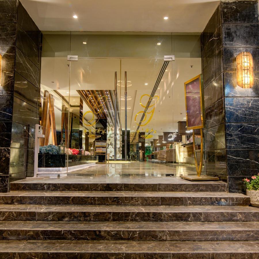 Hotel Godwin Haridwār Extérieur photo