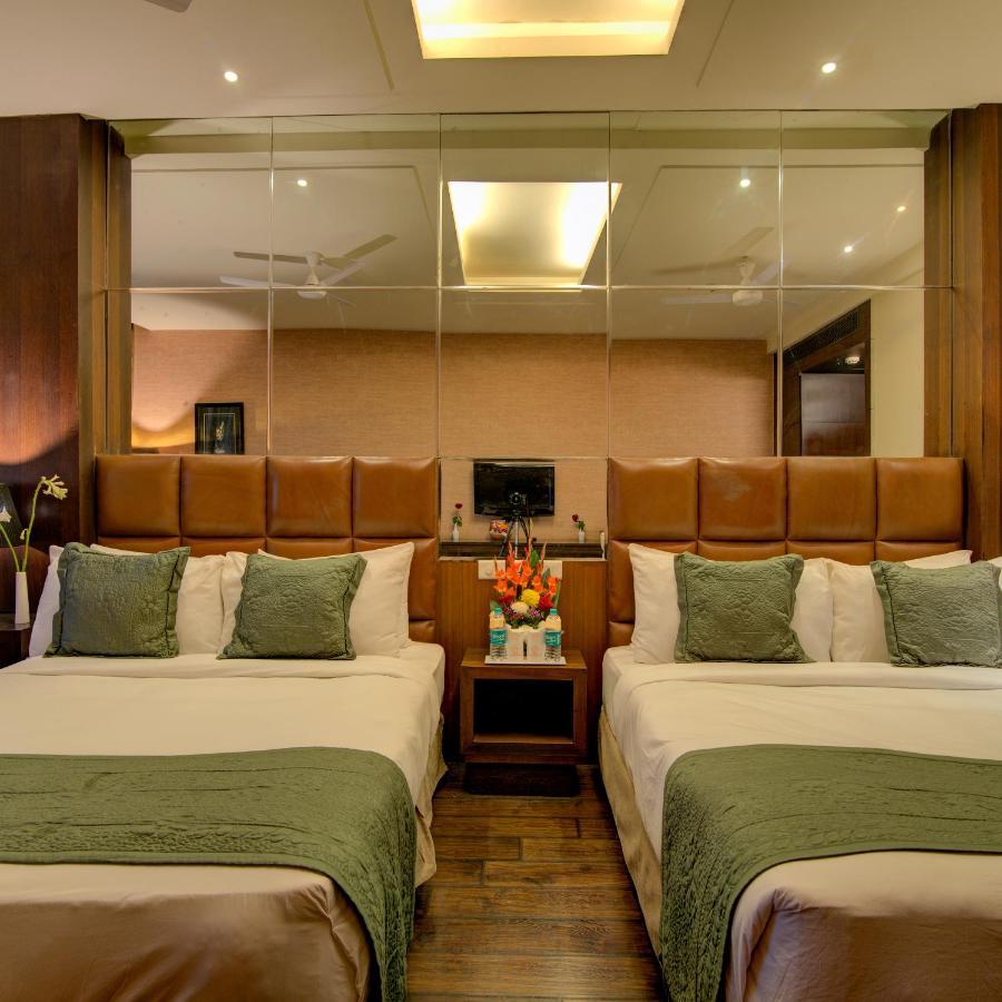 Hotel Godwin Haridwār Extérieur photo