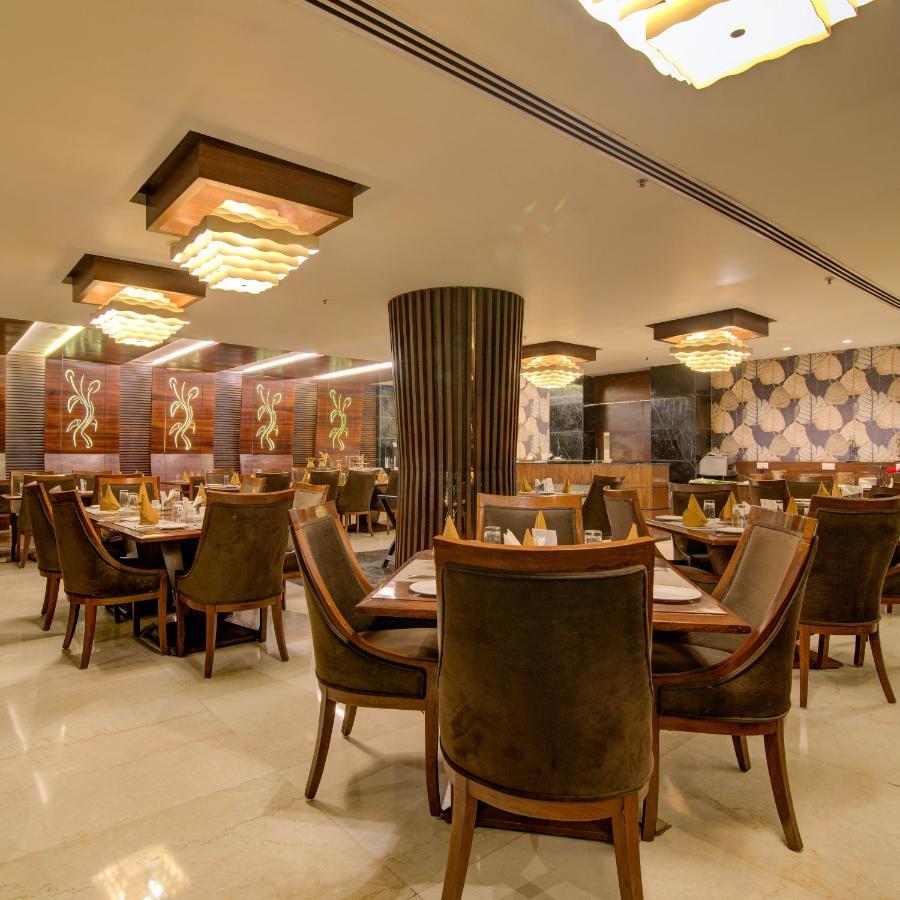 Hotel Godwin Haridwār Extérieur photo