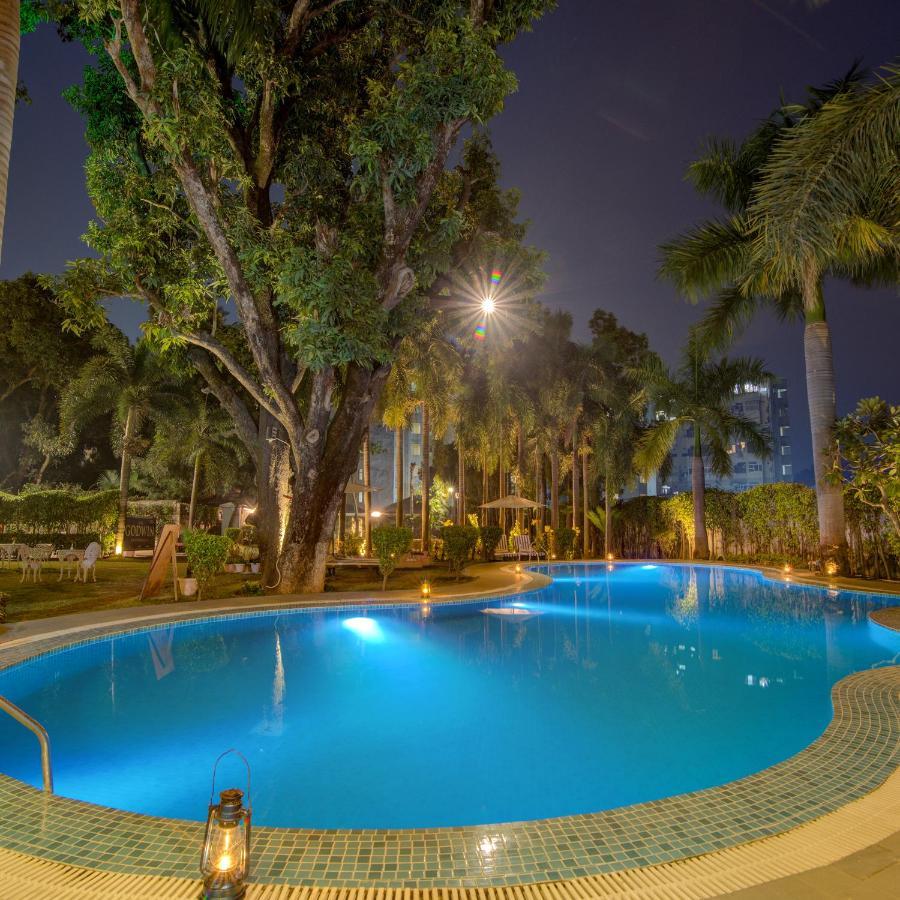 Hotel Godwin Haridwār Extérieur photo