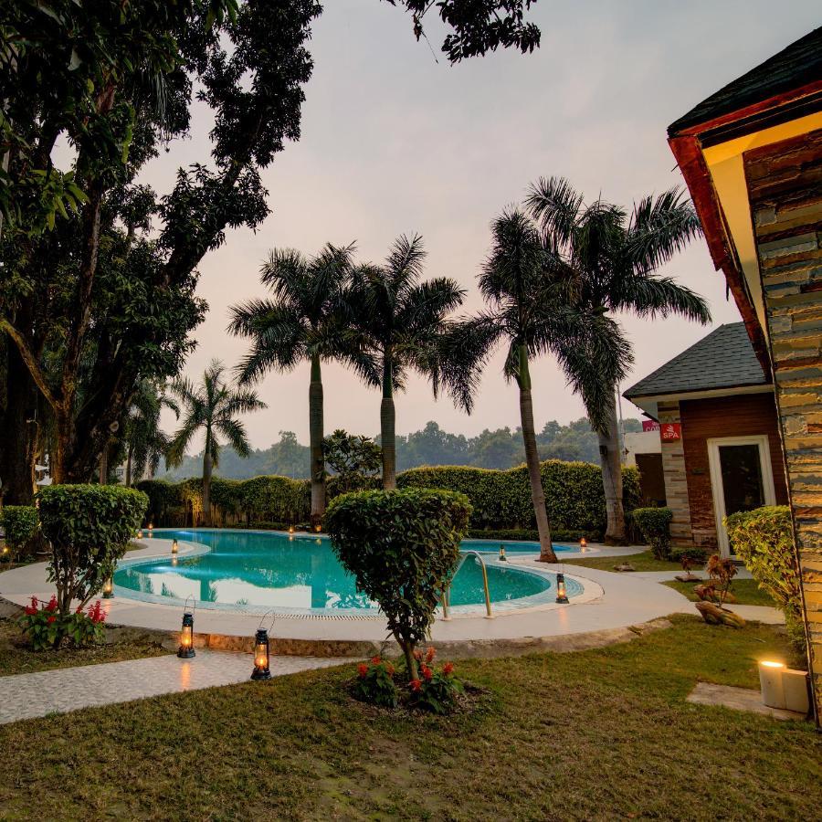 Hotel Godwin Haridwār Extérieur photo