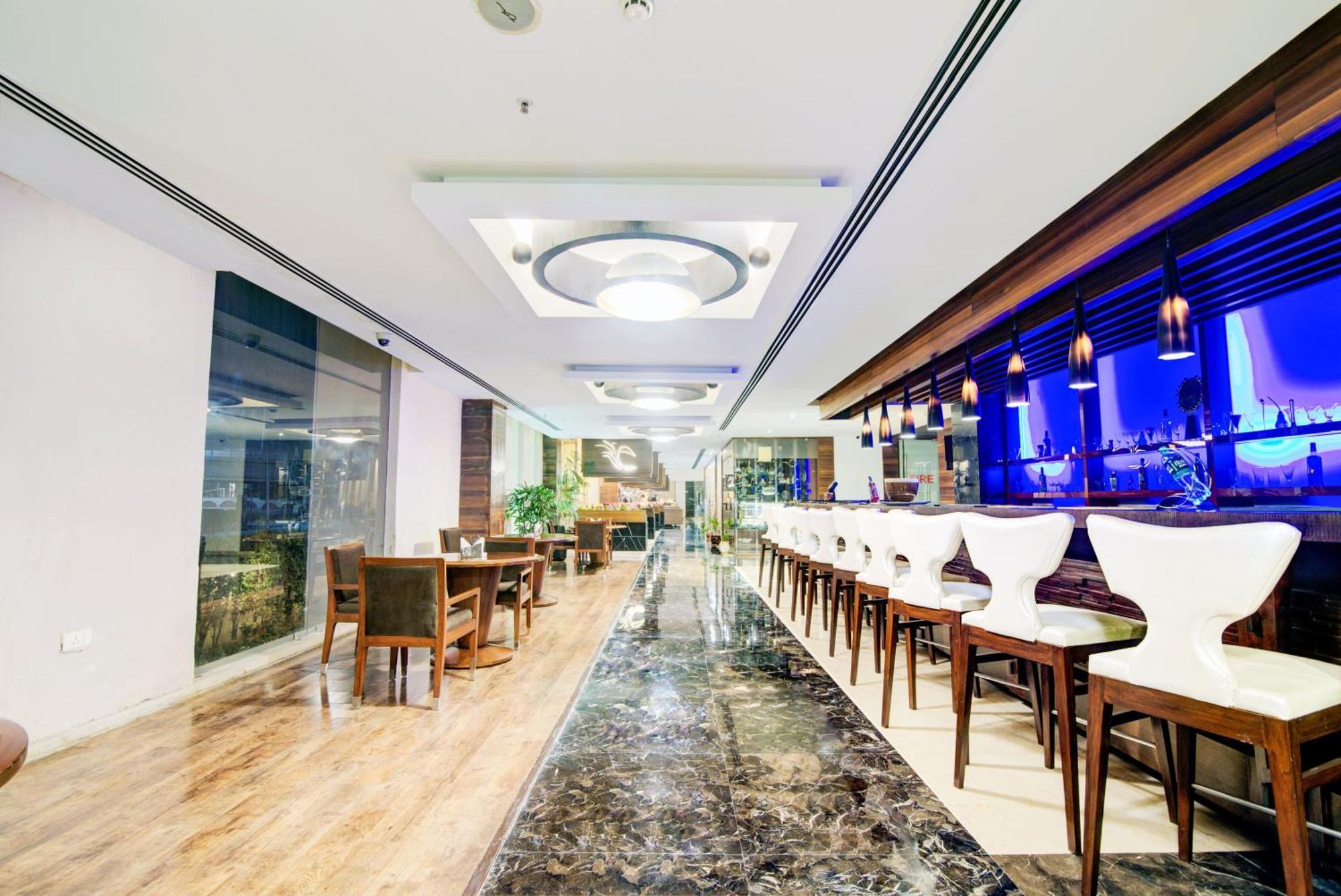 Hotel Godwin Haridwār Extérieur photo